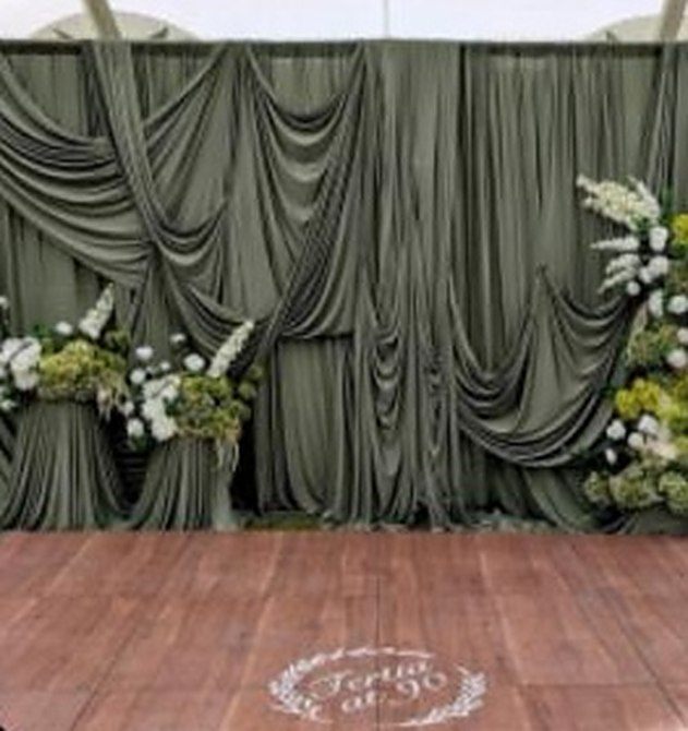 Bride entrance — Bride entrance