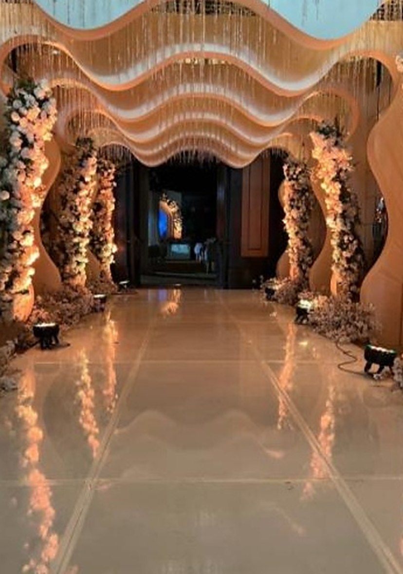 Guest entrance — Guest entrance